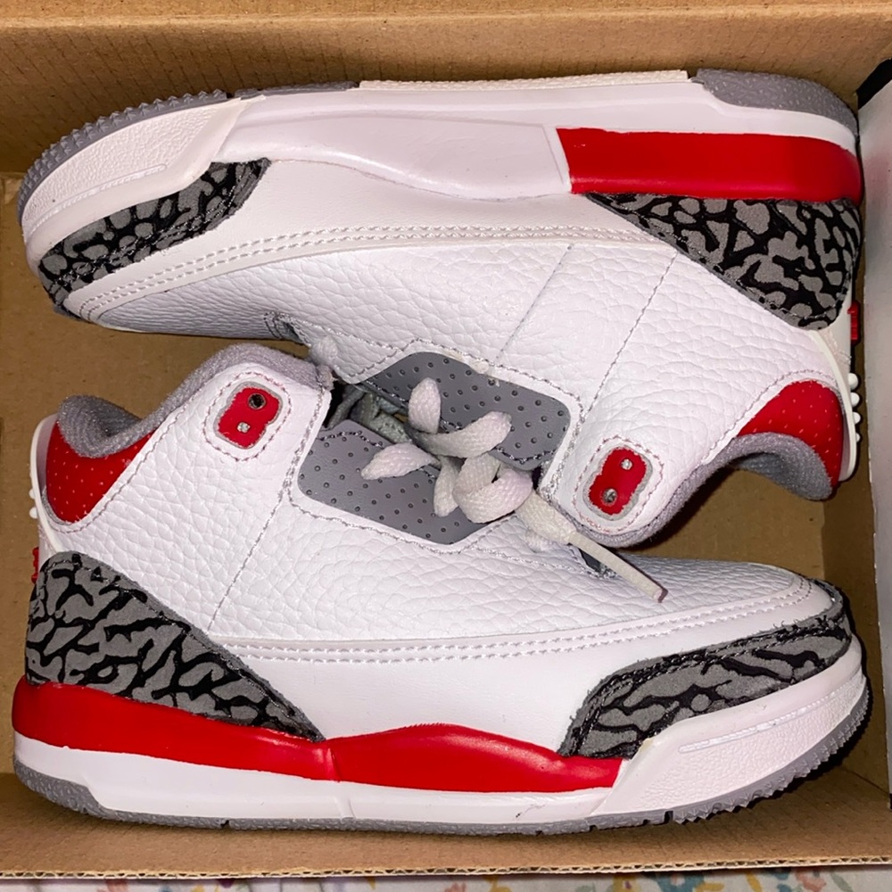 Jordan 3 Retro (TD) NEVER WORN!! Size 9c